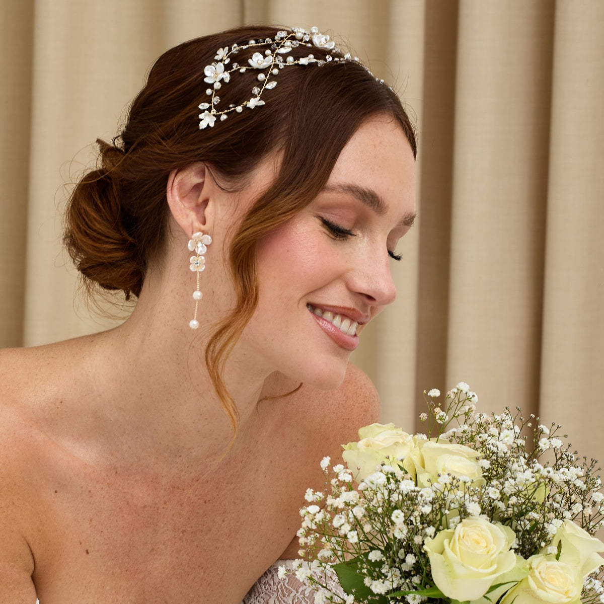 How to Style Tiaras on Your Wedding Day