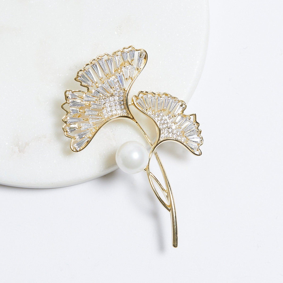 Tips For Styling Brooches