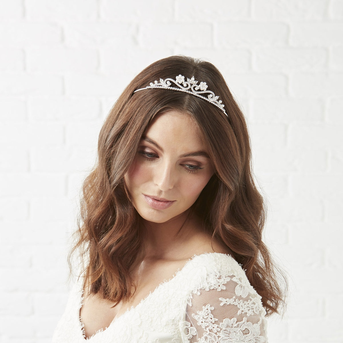 Madeline Pearl Flower Cast Small Tiara