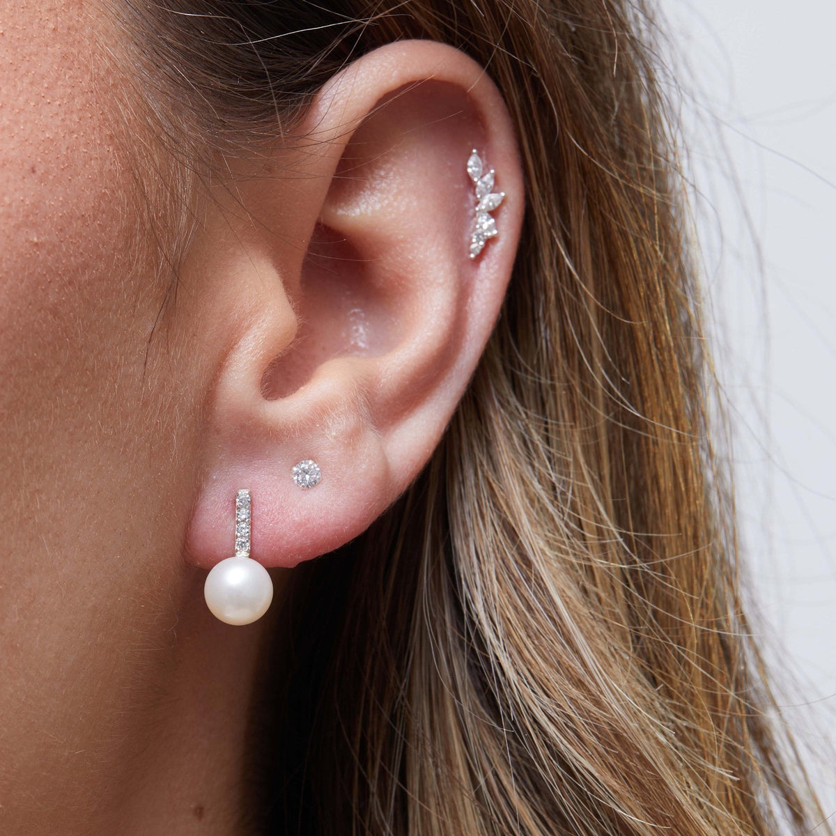 Sterling Silver 925 White Freshwater Pearl Cz Bar Drop Earring
