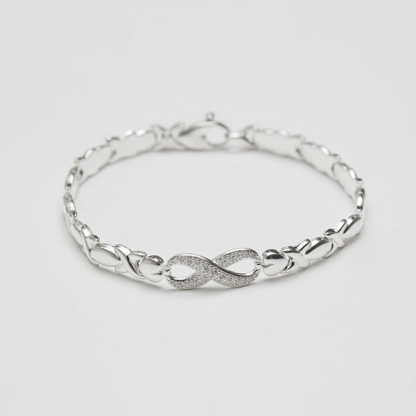 Simply Silver Sterling Silver 925 Infinity Kiss Bracelet
