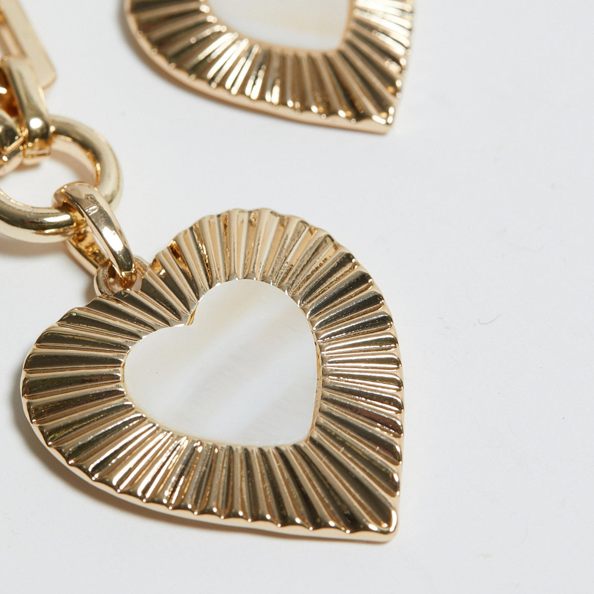 Mood Gold Mother Of Pearl Textured Heart Short Pendant Necklace