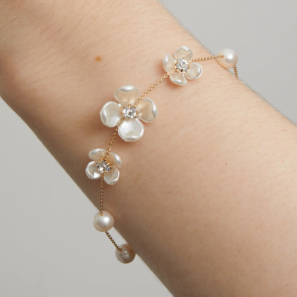Jon Richard Gold Plated White Floral And Freshwater Pearl Bracelet