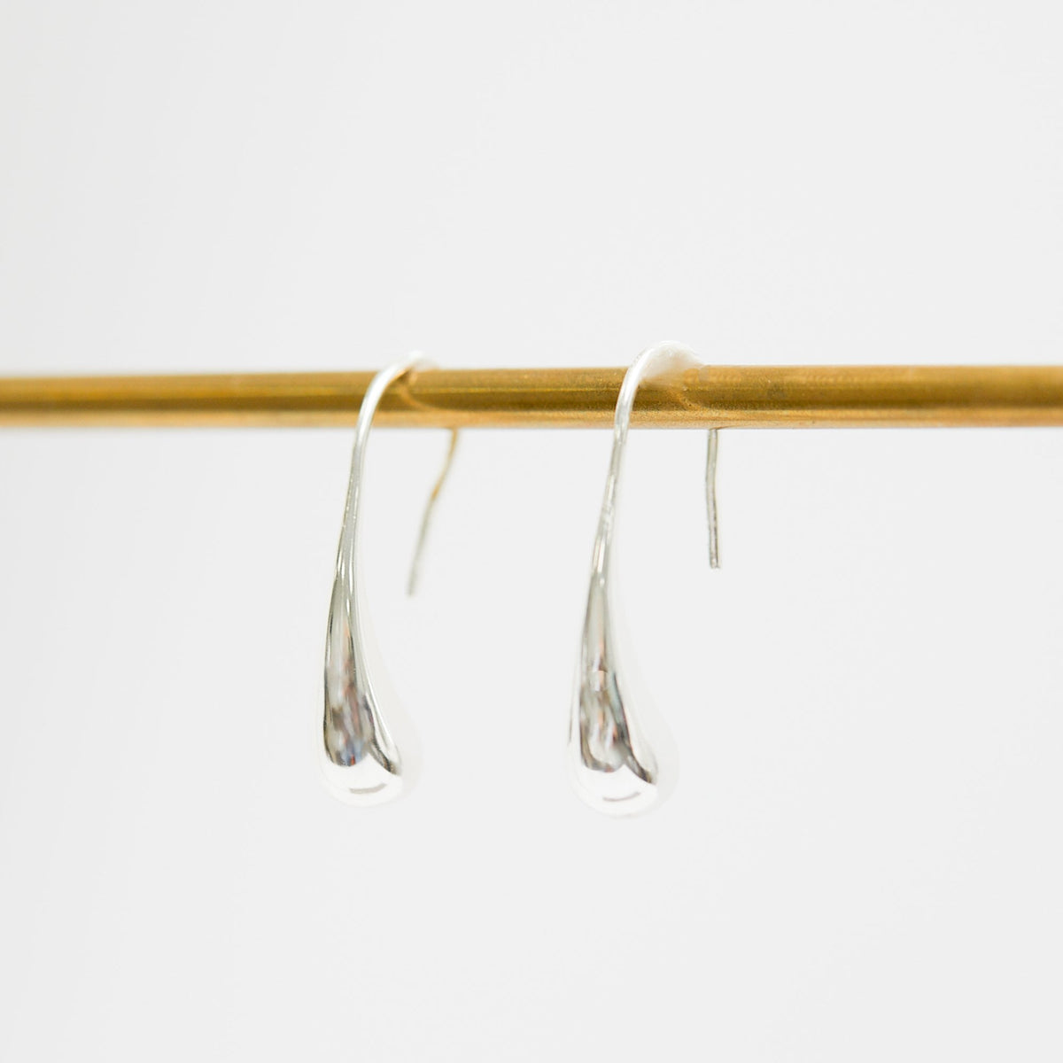 Simply Silver Sterling Silver 925 Polished Fluid Drop Earrings