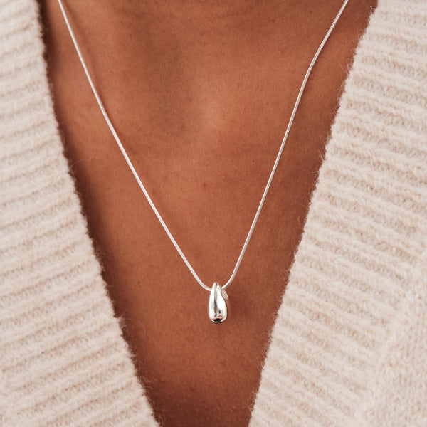Simply Silver Sterling Silver 925 Polished Nugget Necklace