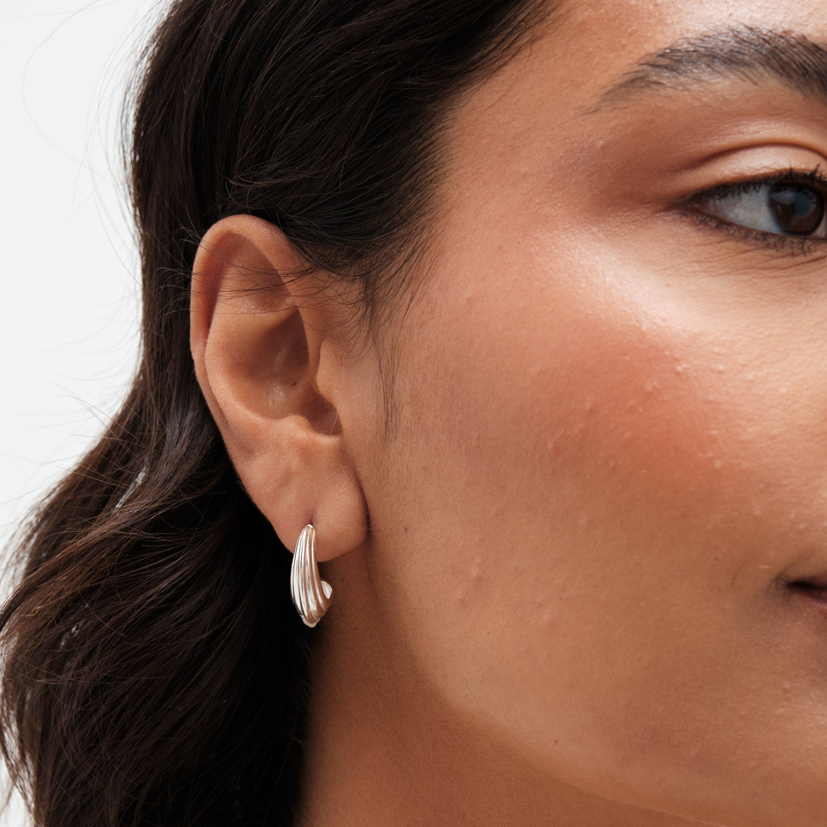 Simply Silver Sterling Silver 925 Polished Ridged Hoop Earrings