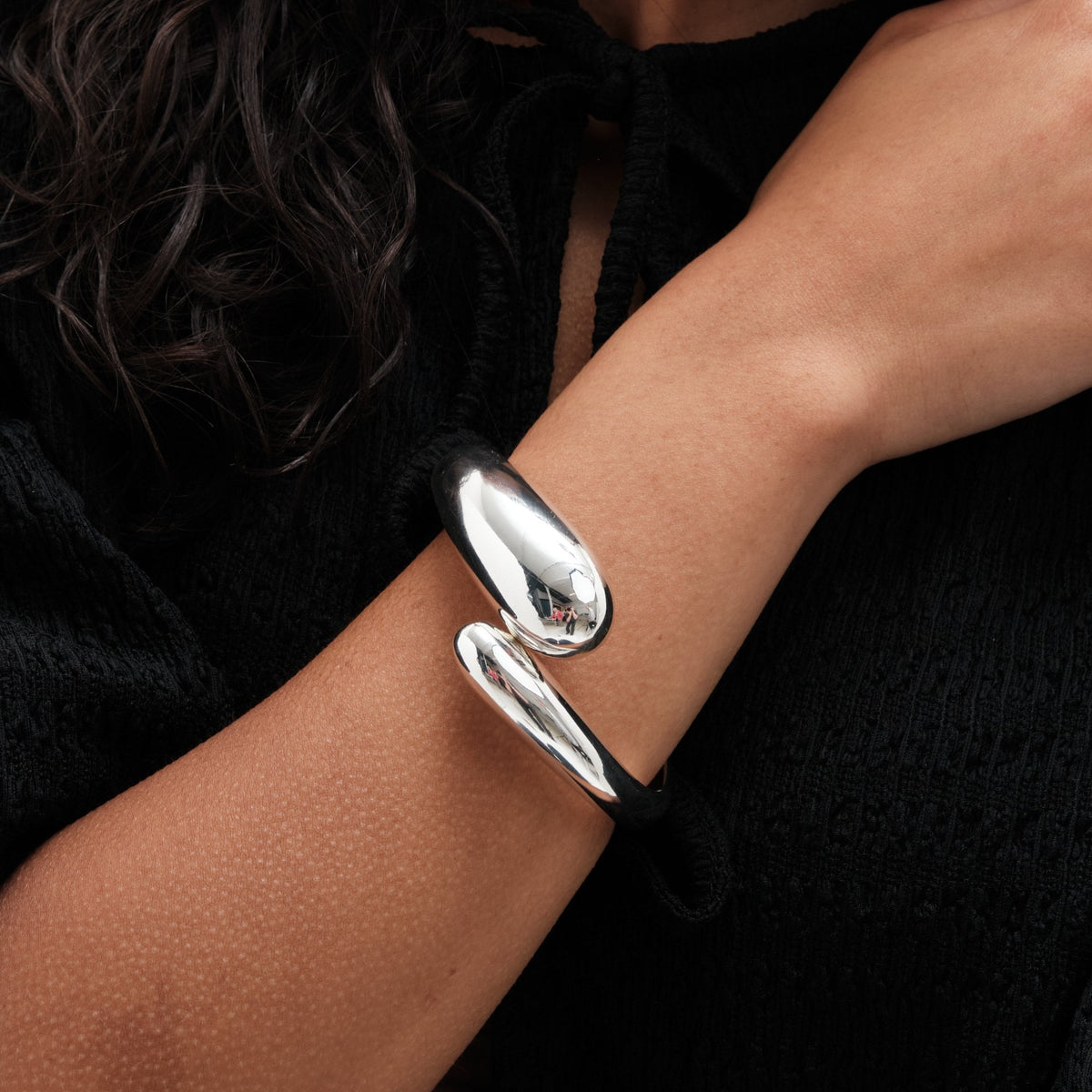 Mood Silver Polished Orb Hinge Cuff Bracelet