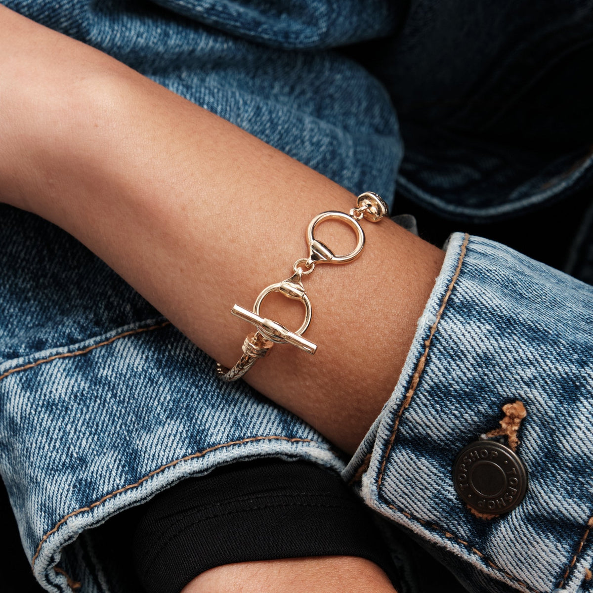 Mood Gold Flat Cobra Station Chain T-Bar Bracelet
