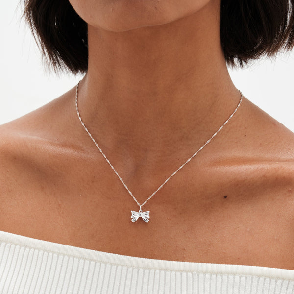 Simply Silver Sterling Silver 925 Polished Bow Pendant Necklace