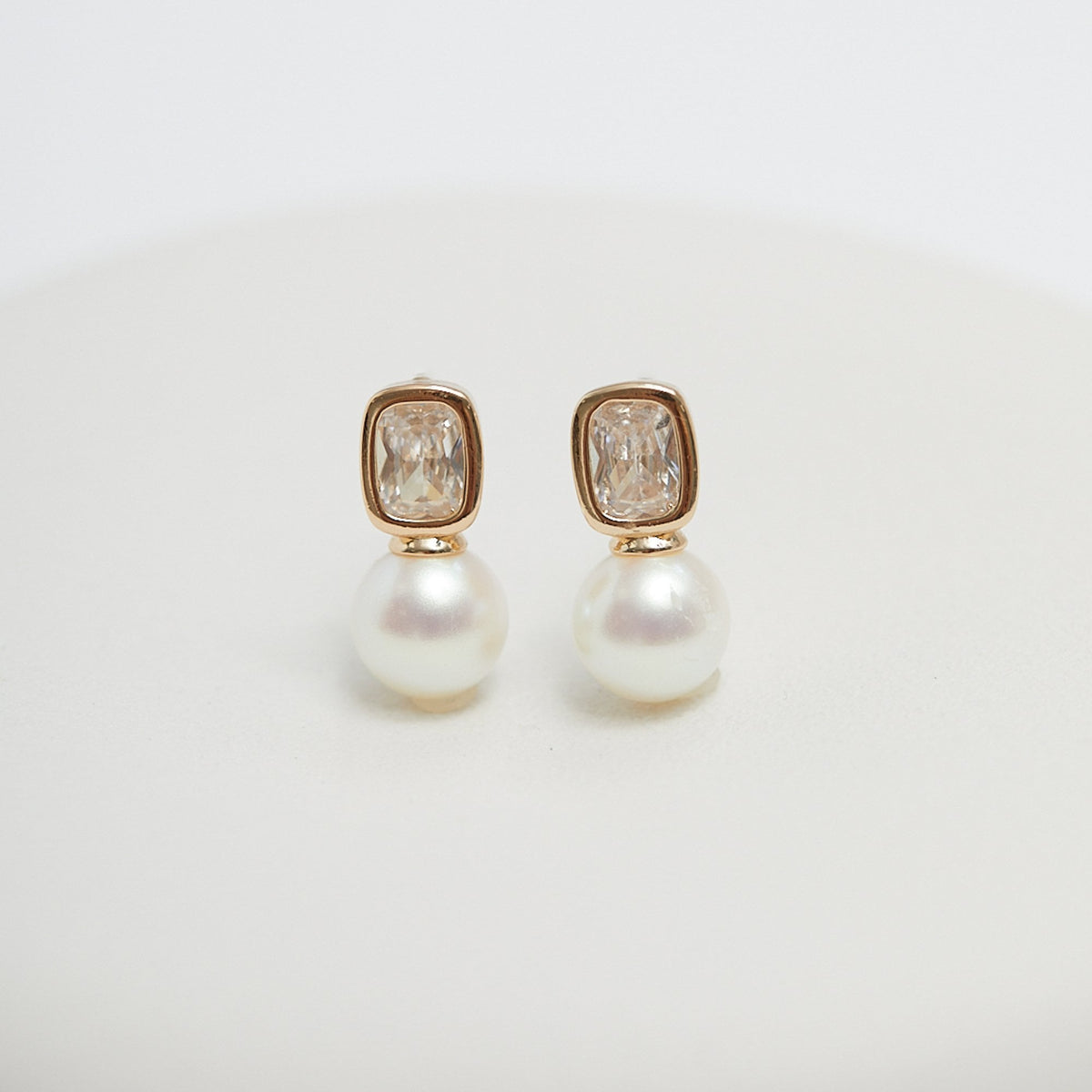 Jon Richard Gold Plated Crystal And Pearl Drop Earrings