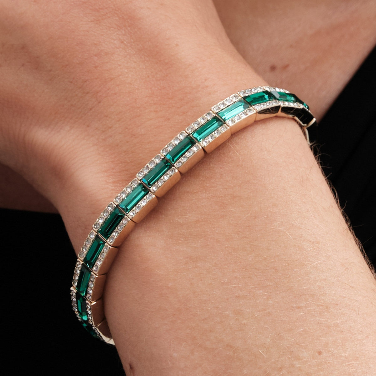 Jon Richard Gold Plated Emerald Baguette Stretch Bracelet
