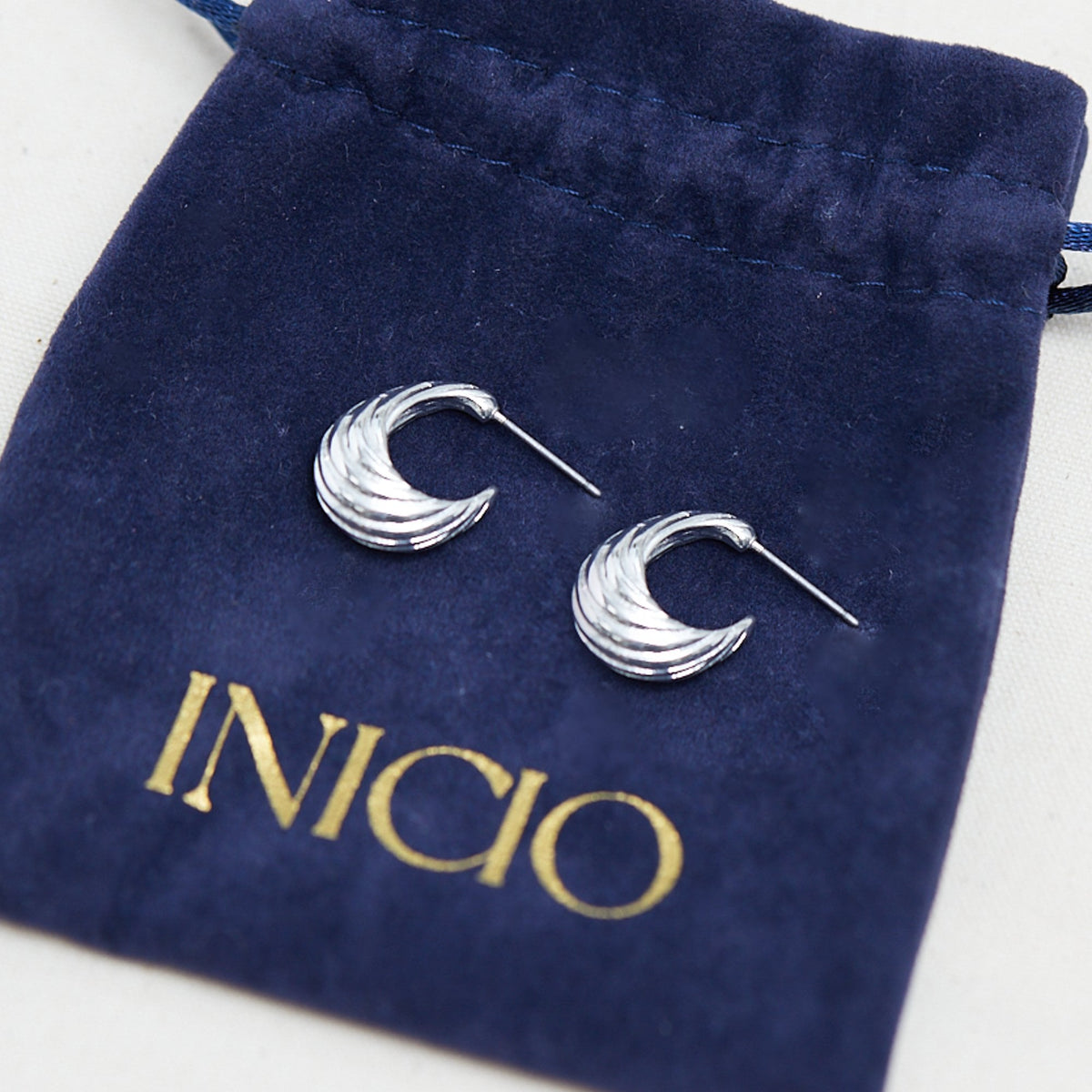 Inicio Silver Plated Textured Hoop Earrings - Gift Pouch