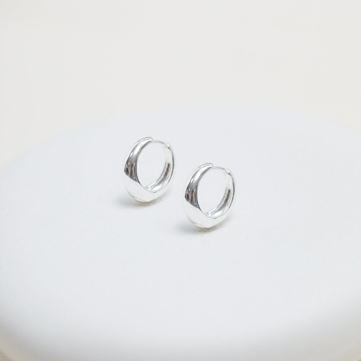 Inicio Silver Plated Polished Hoop Earrings - Gift Pouch