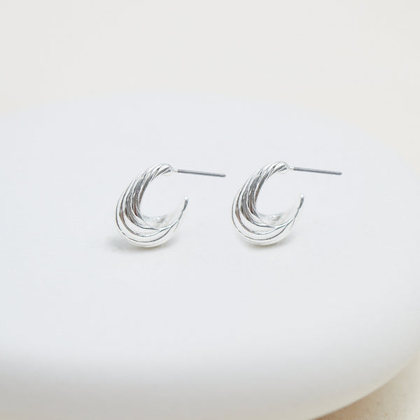 Inicio Silver Plated Textured Hoop Earrings - Gift Pouch