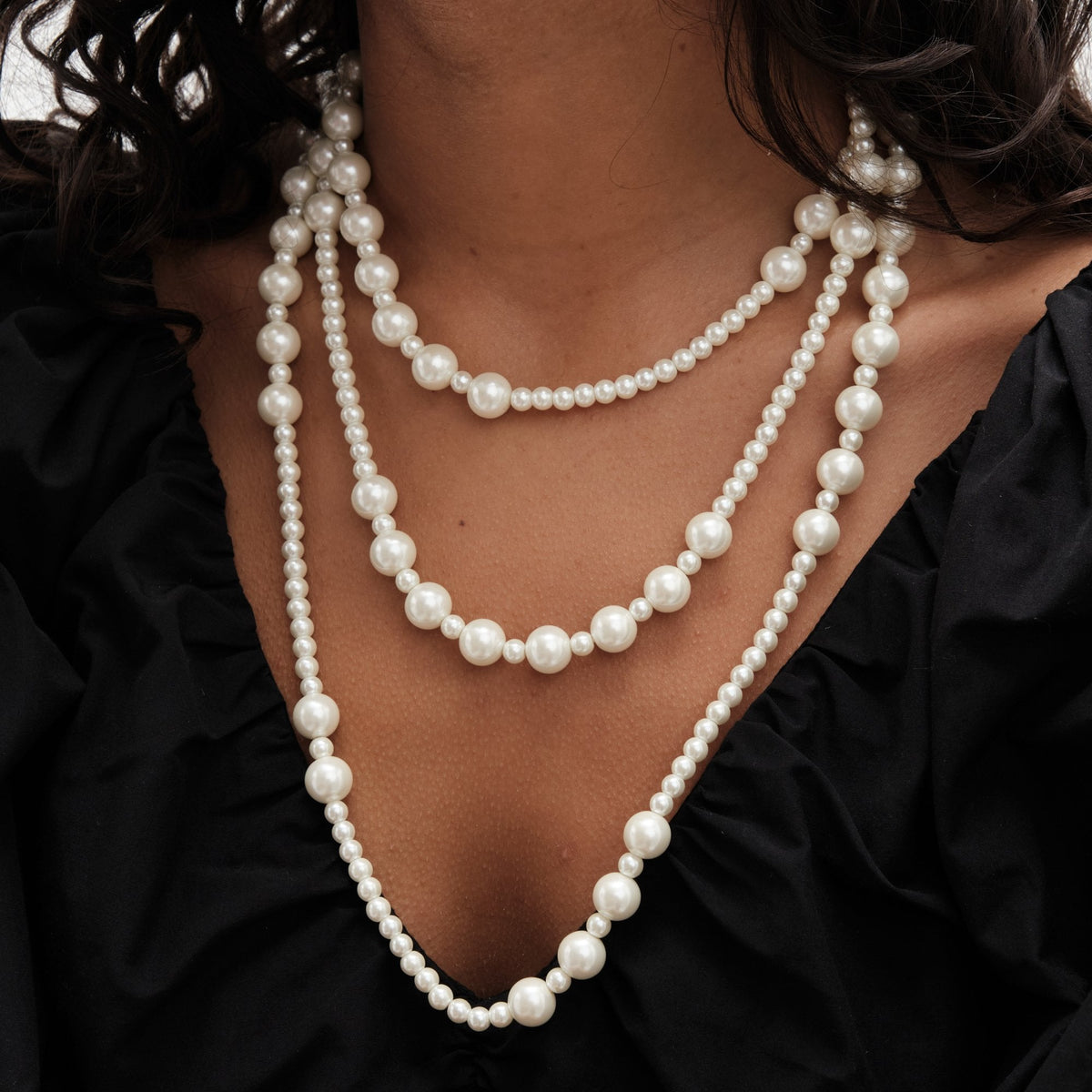 Mood Gold Cream Pearl Multirow Necklace