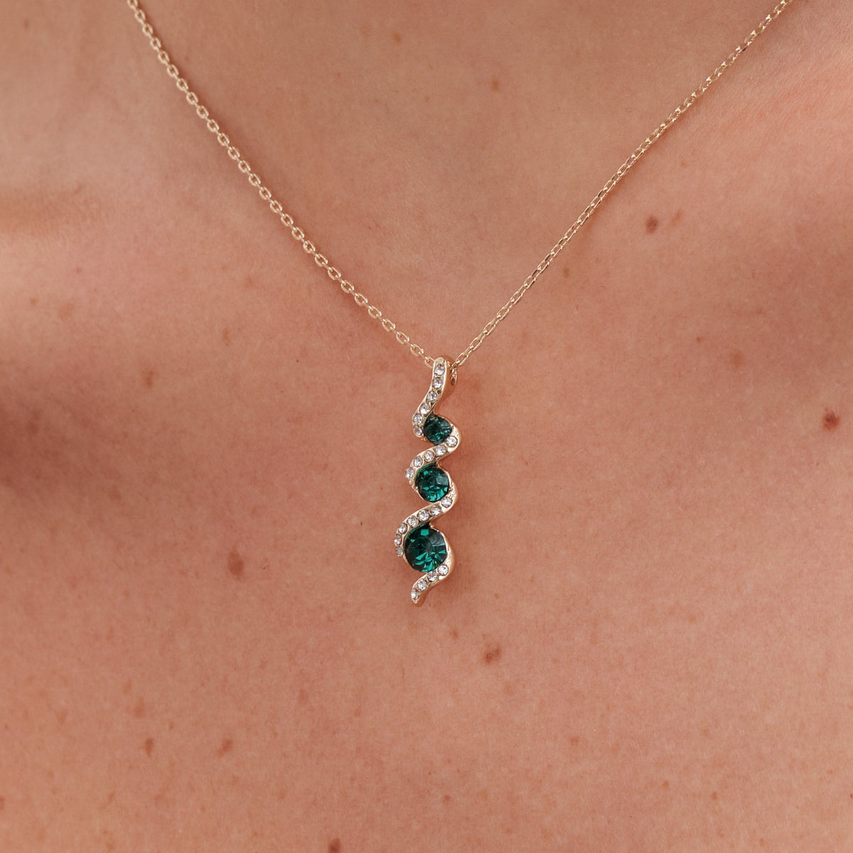 Jon Richard Gold Plated Emerald And Crystal Twist Drop Trio Set  - Gift Box