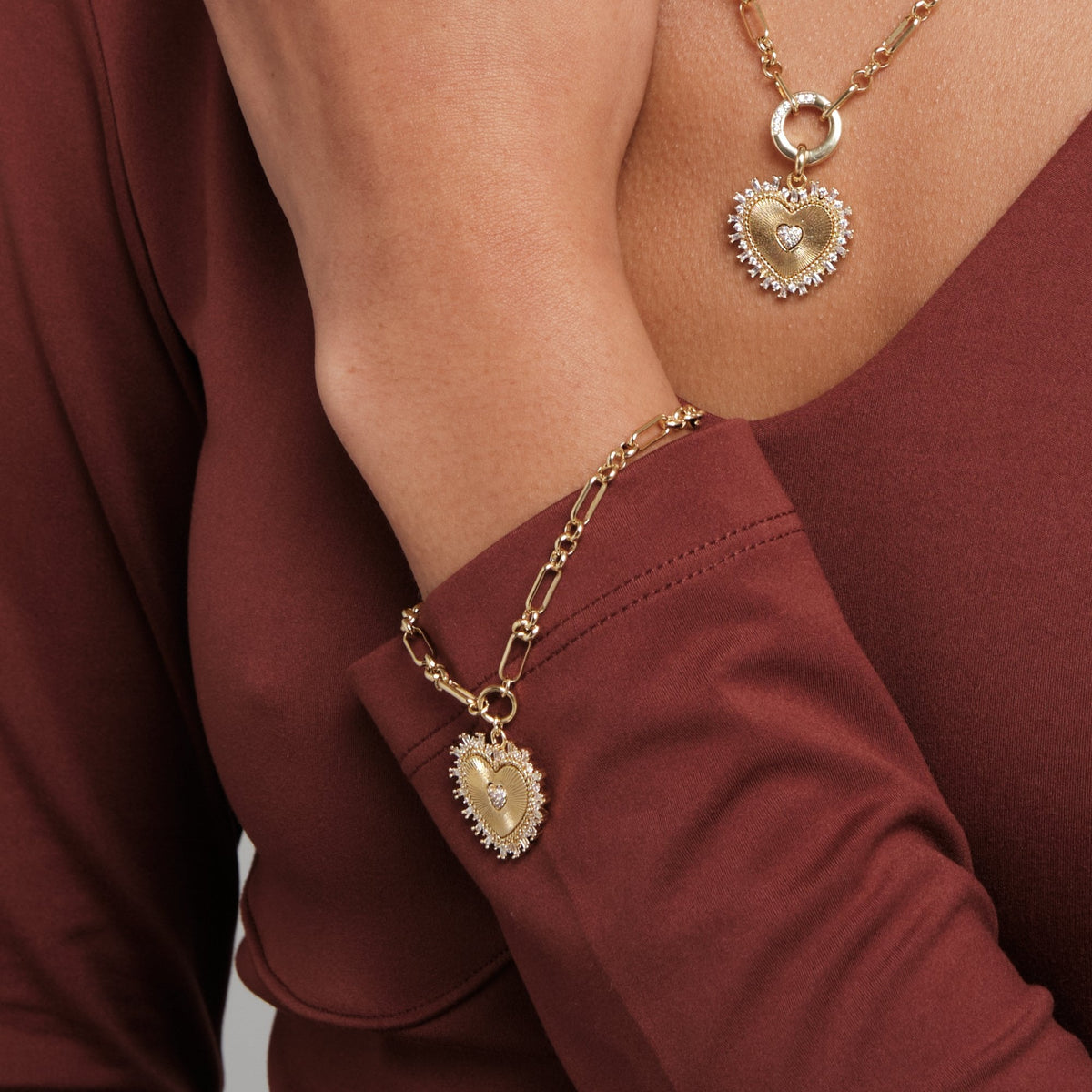 Inicio Gold Plated Heart Chain Bracelet - Gift Pouch