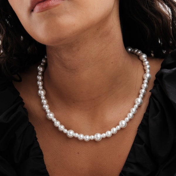 Mood Gold Cream Pearl Strand T-Bar Necklace