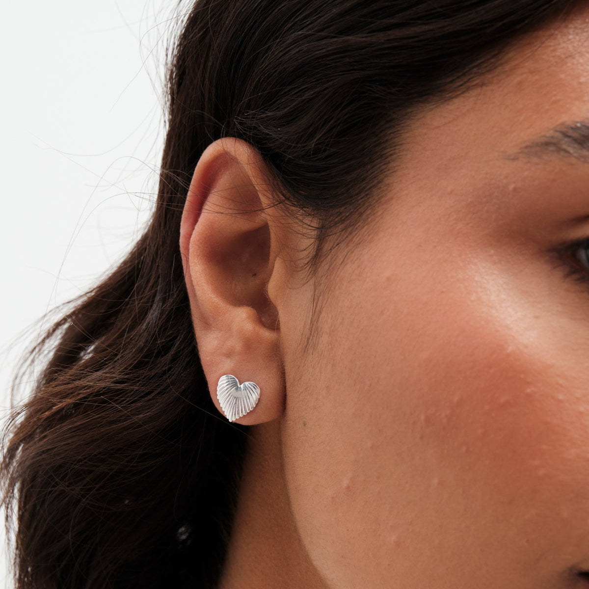Simply Silver Sterling Silver 925 Polished Ridge Heart Stud Earrings