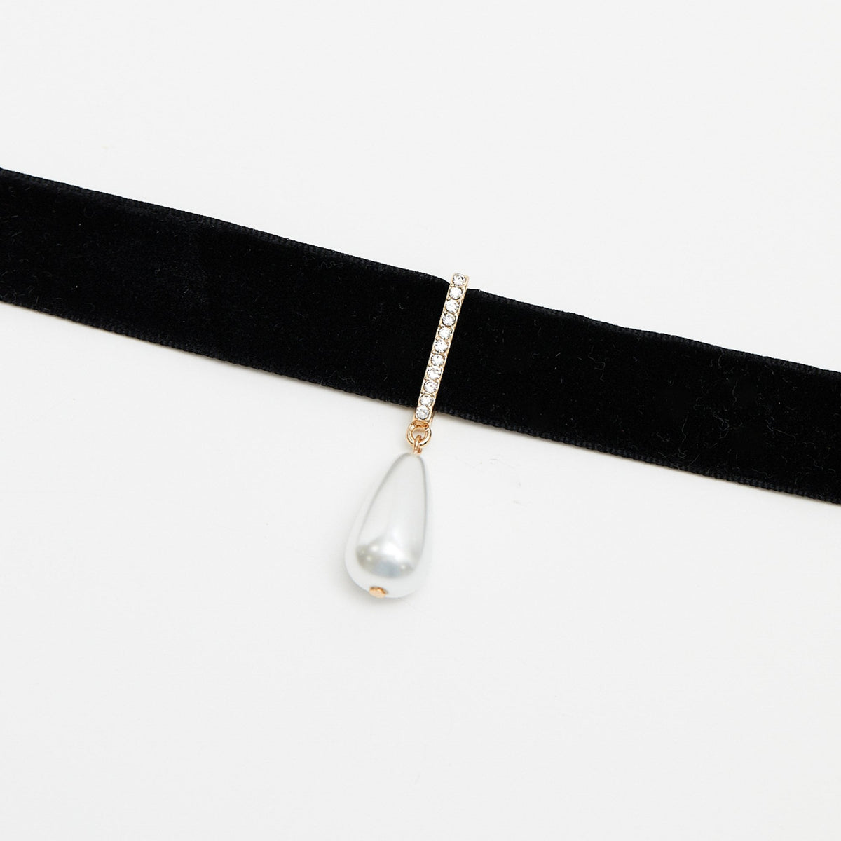 Mood Gold Crystal Pearl Charm Drop Choker Necklace