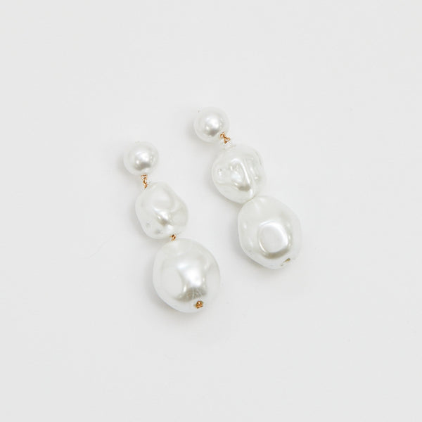Mood Silver Pearl Graduated Linear Drop Earrings
