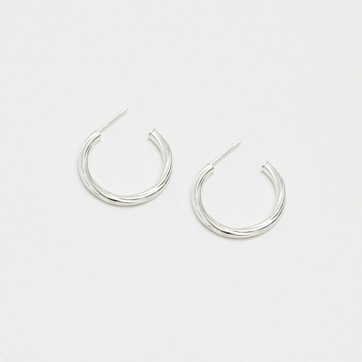 Simply Silver Sterling Silver 925 Polished Diamond Cut Hoop Earrings