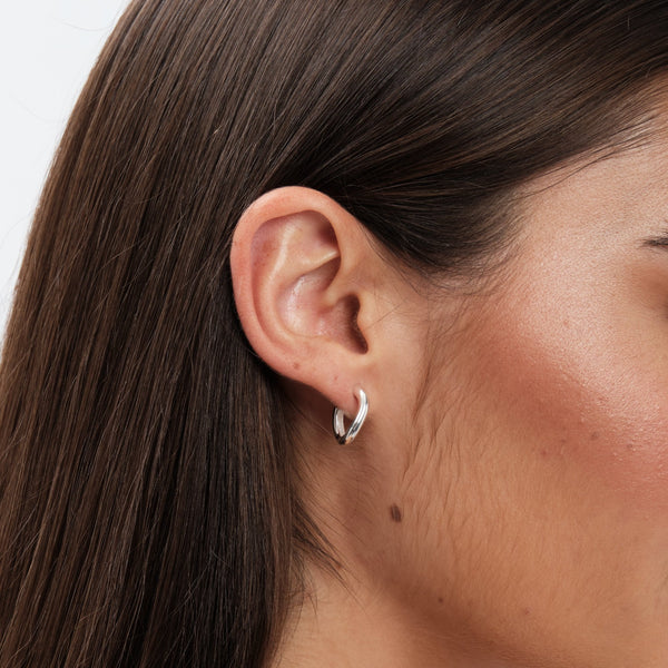 Simply Silver Sterling Silver 925 Polished Curve Twist Hoop Earrings