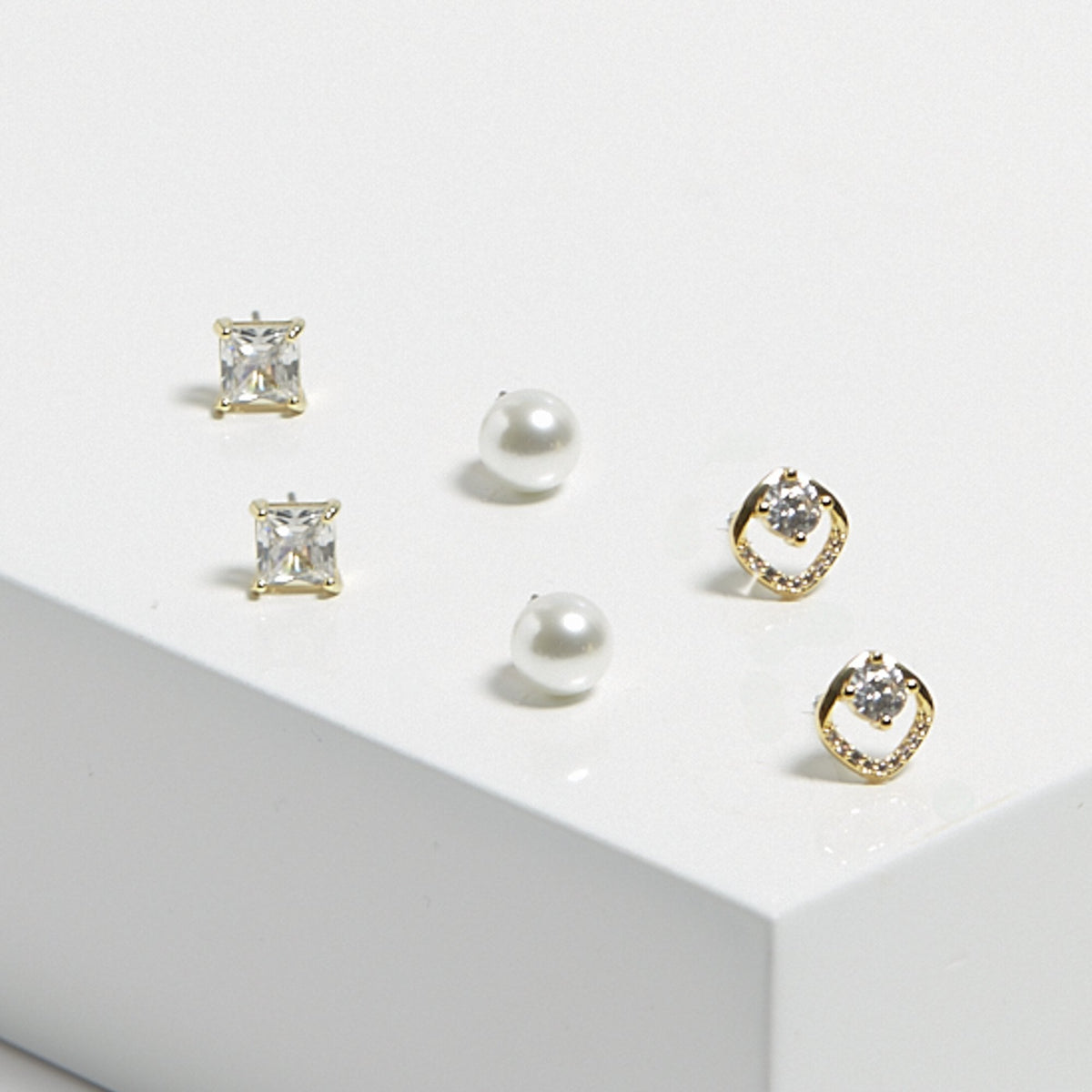 Mood Gold Pearl & Crystal Core Stud Earrings - Pack Of 3
