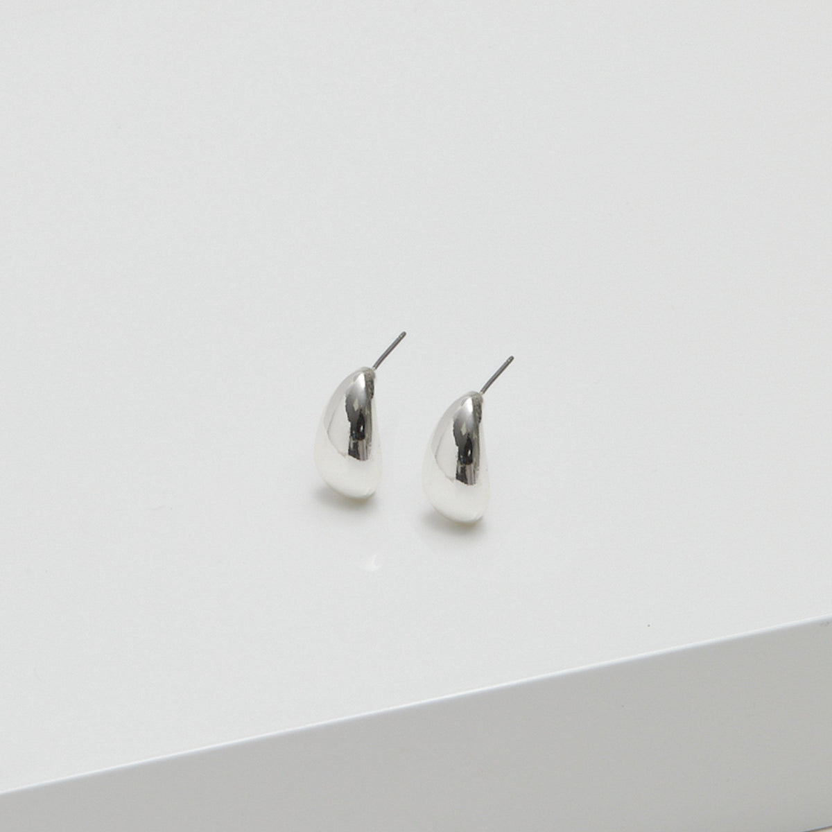 Inicio Silver Plated Polished Teardrop Earrings - Gift Pouch