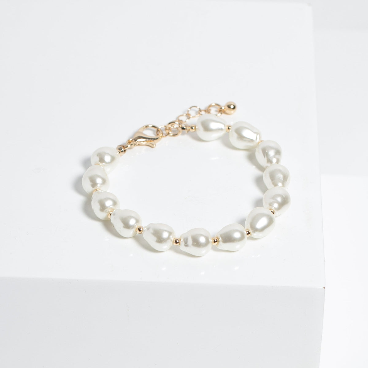 Jon Richard Semi Precious Pearl And Gold Bead Bracelet