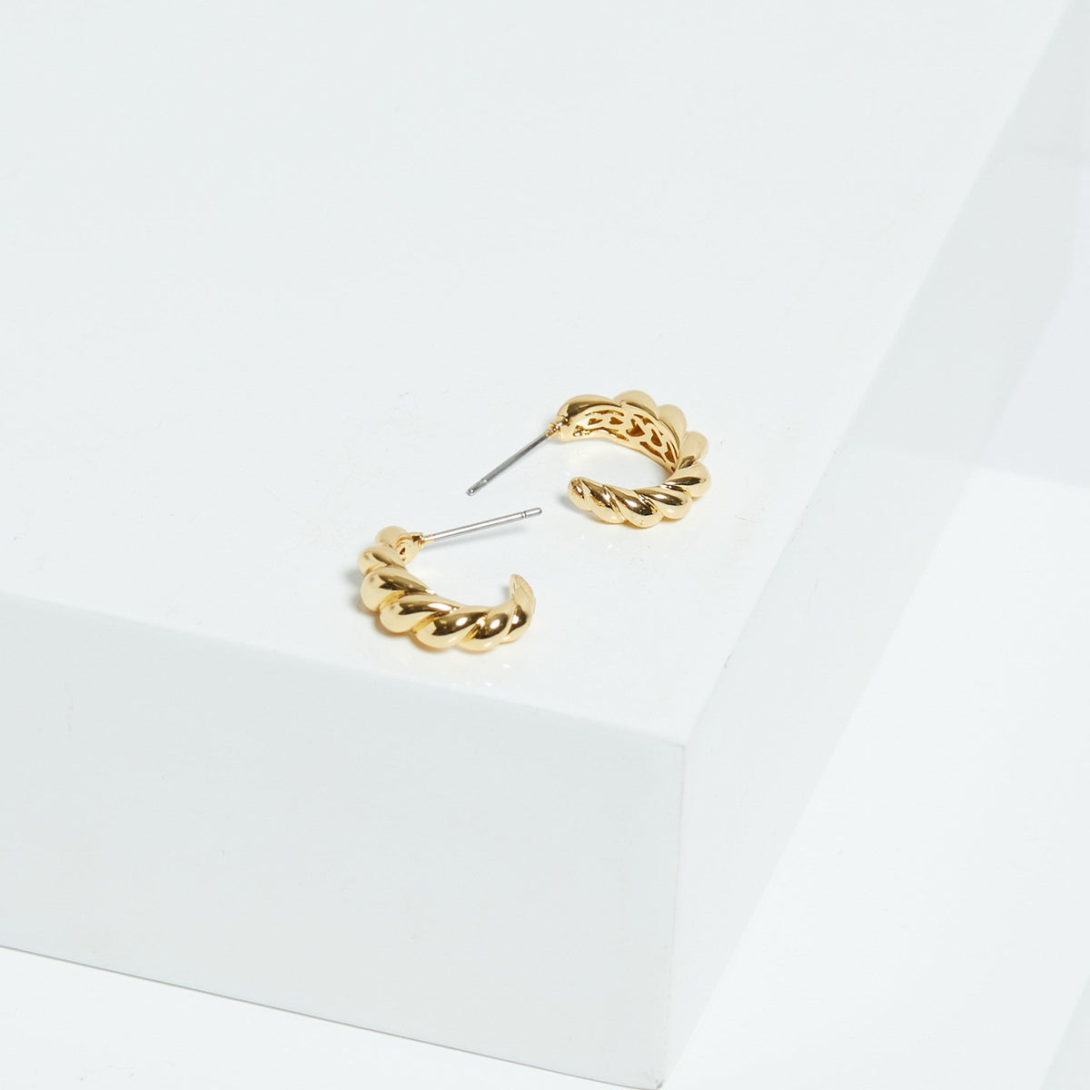 Jon Richard Gold Plated Mini Ridge Hoops