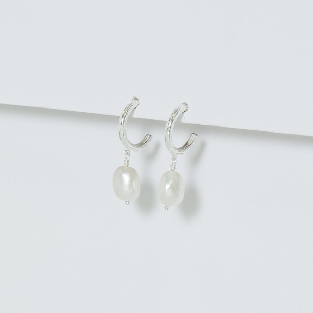 Simply Silver Sterling Silver 925 Polished Textured and Pearl Hoop Earrings