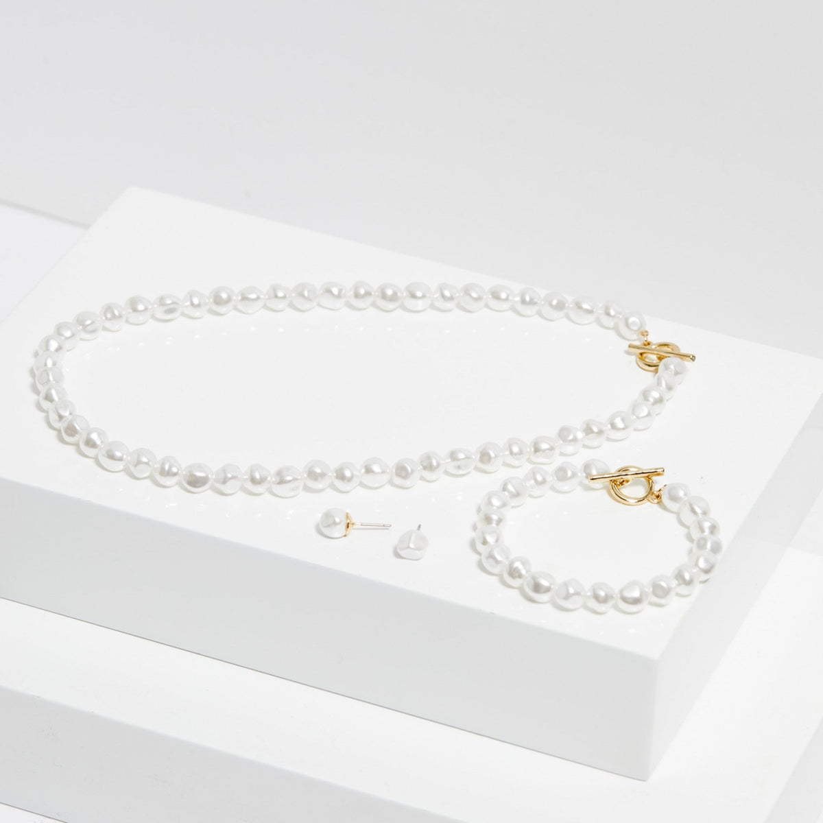 Mood Gold Pearl Strand 3 Piece Set