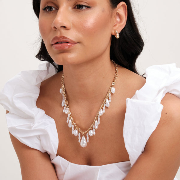 Mood Gold Cream Pearl Baroque Shaker Necklace