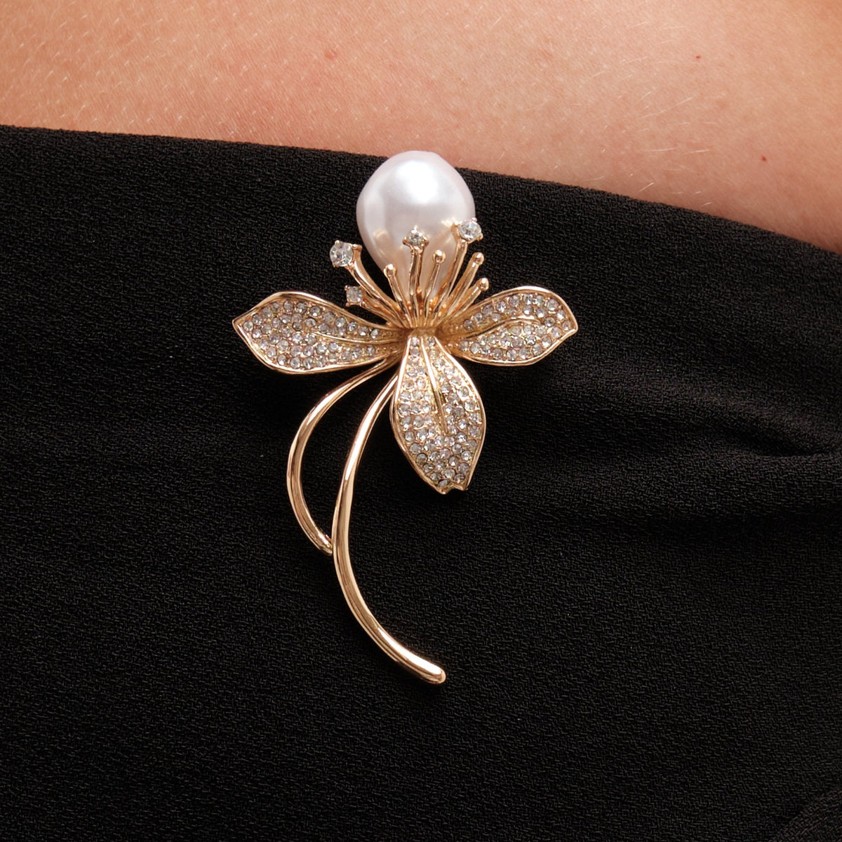 Jon Richard Gold Plated Crystal And Pearl Floral Brooch - Gift Boxed