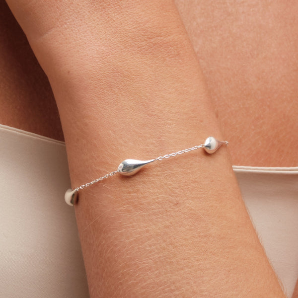 Simply Silver Sterling Silver 925 Polished Nugget Orb Bracelet