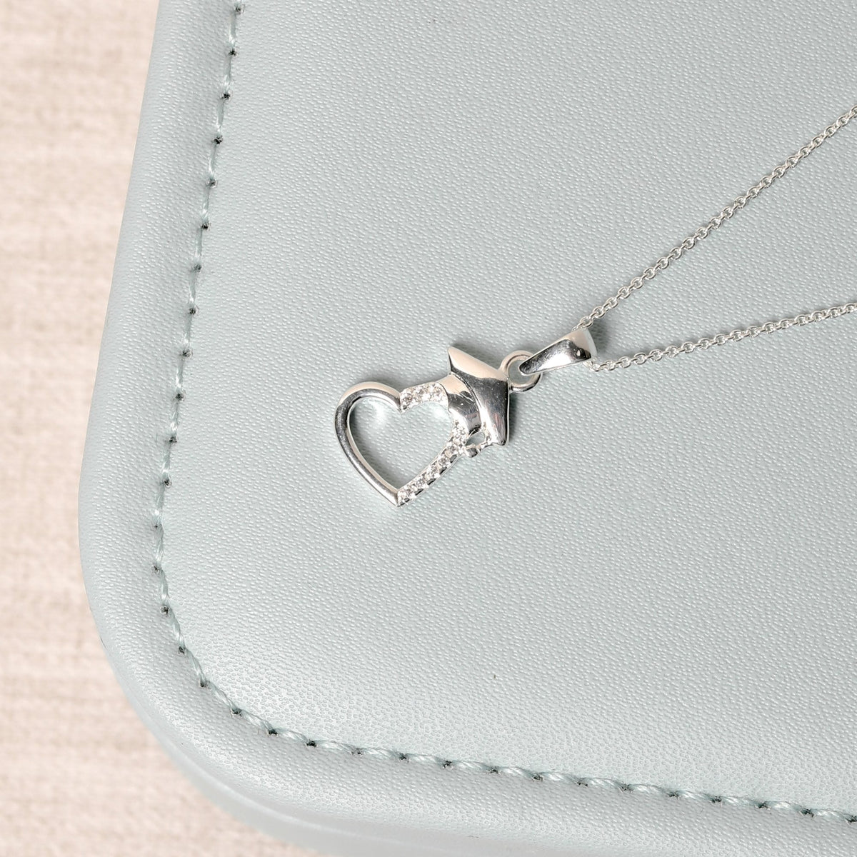 Simply Silver Sterling Silver 925 Polished and Cubic Zirconia Open Heart Graduation Pendant