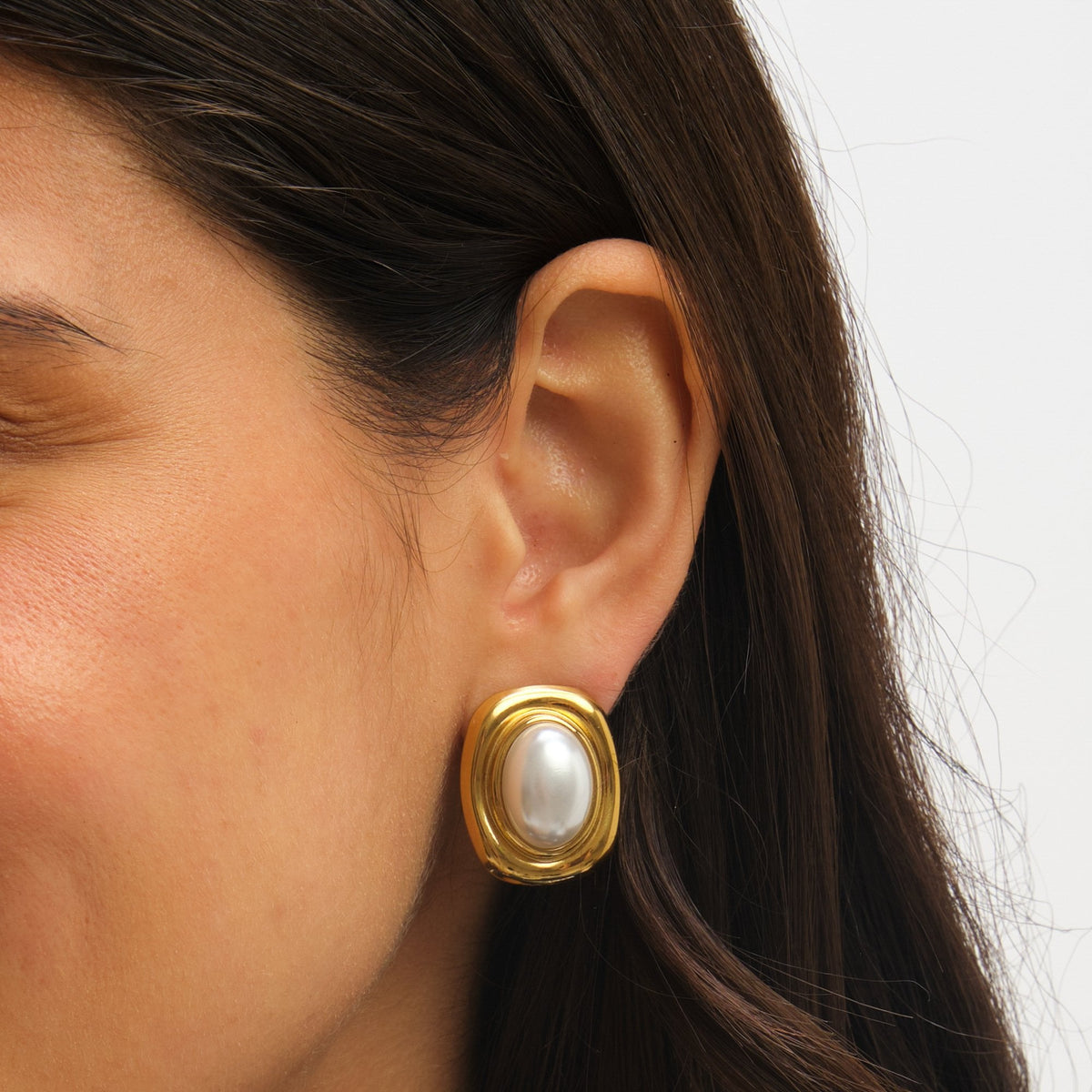 Jon Richard Gold Plated And Pearl Polished Earrings