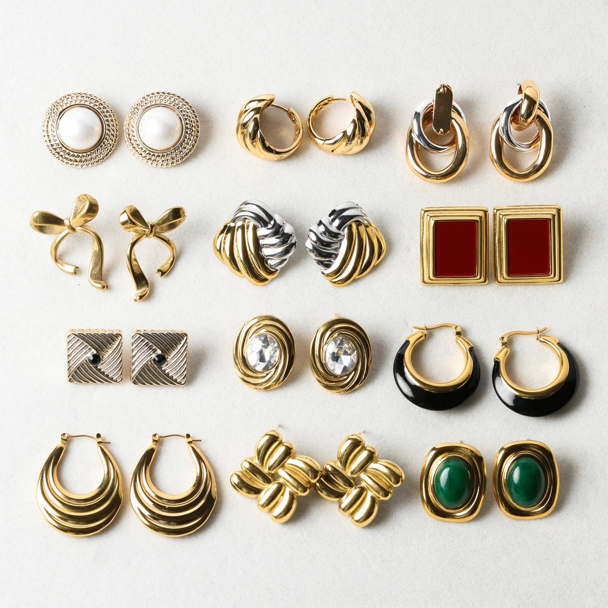 Jon Richard Gold Plated Ridge And Jet Square Earrings