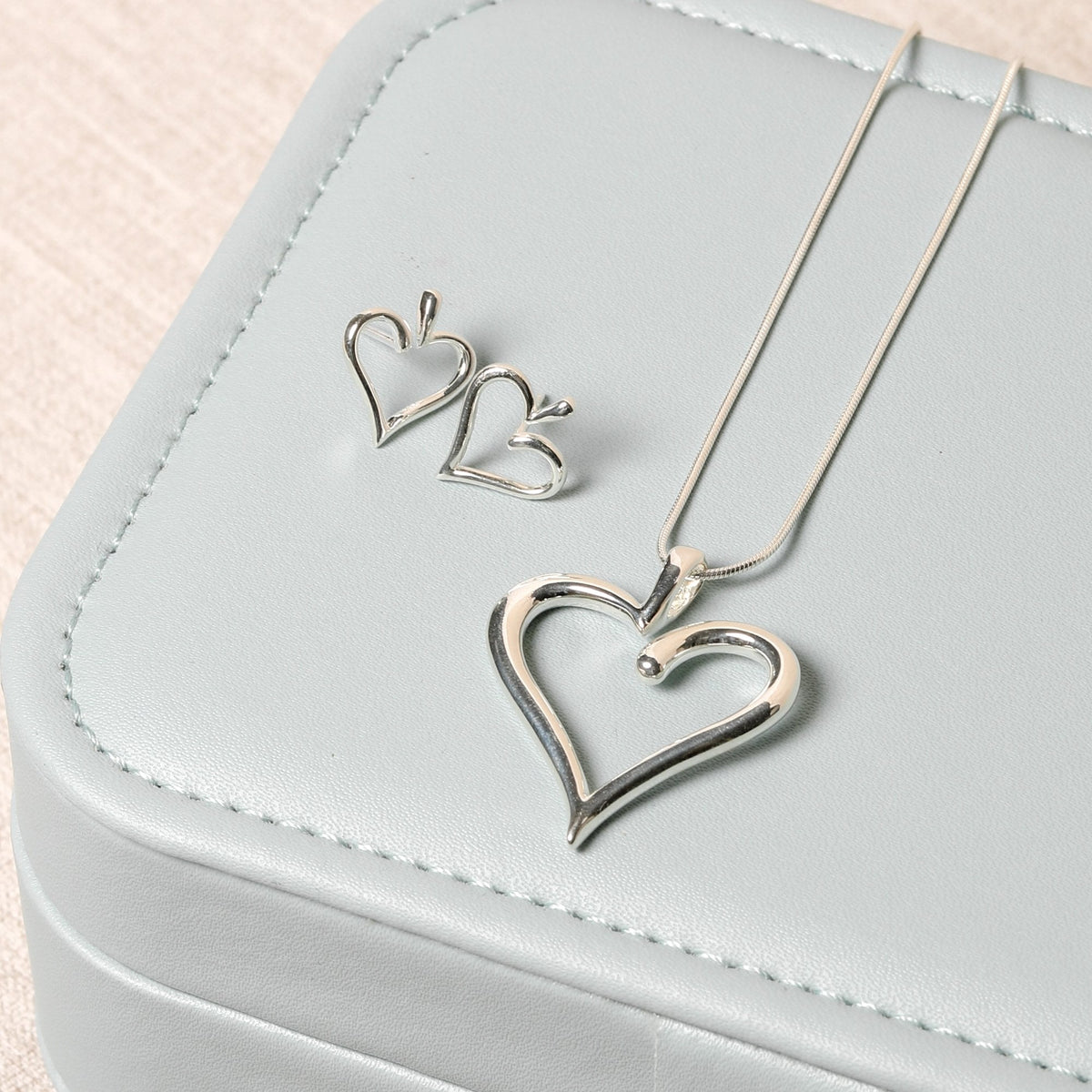 Simply Silver Sterling Silver 925 Polished Open Heart Pendant - Gift Pouch
