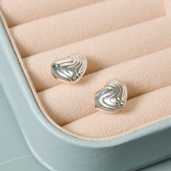 Simply Silver Sterling Silver 925 Polished Molten Heart Stud Earrings