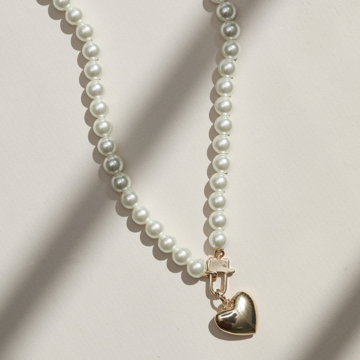 Mood Cream Pearl & Gold Polished Padlock Short Necklace