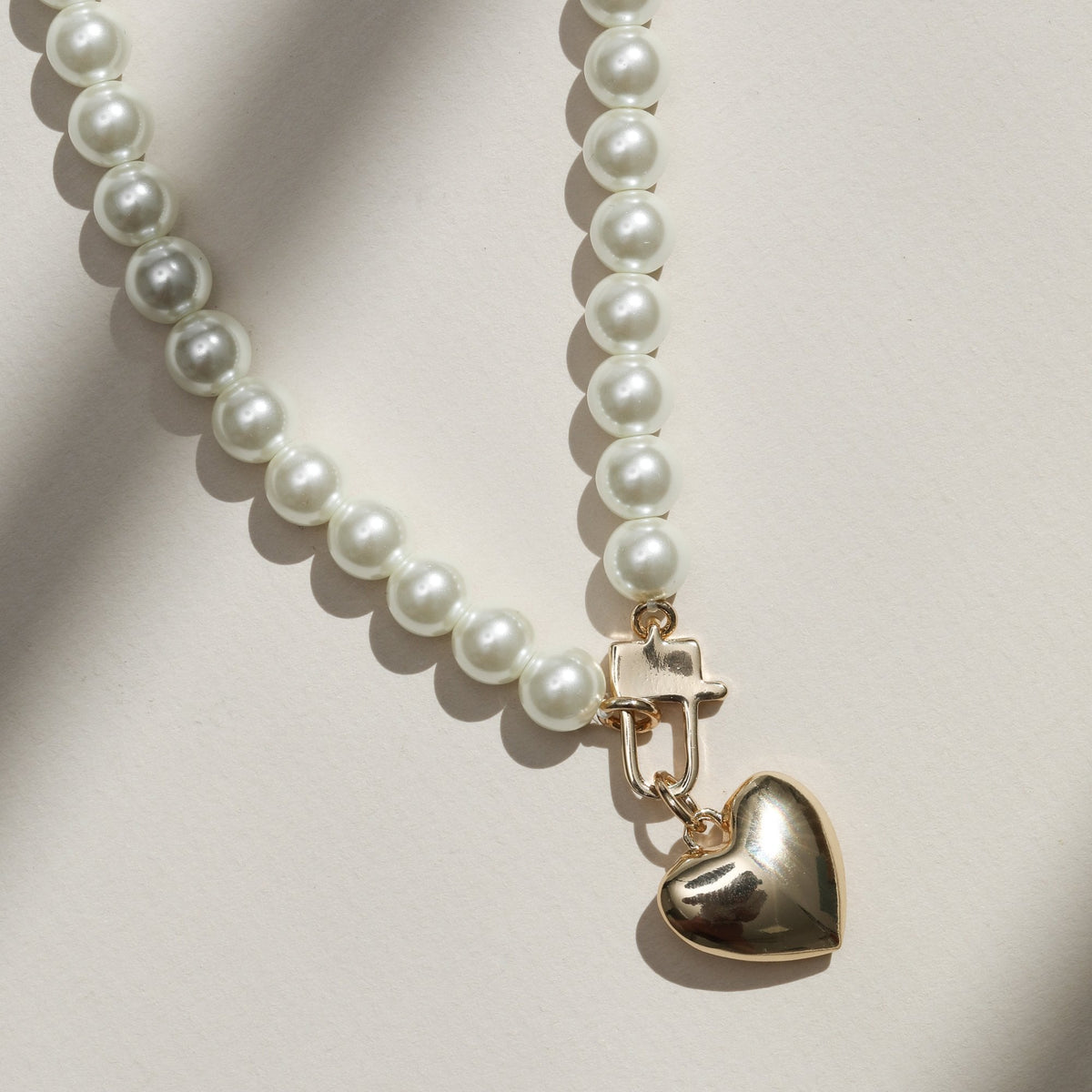 Mood Cream Pearl & Gold Polished Padlock Short Necklace