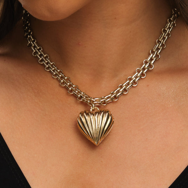 Mood Gold Ridged Heart Chunky Short Pendant