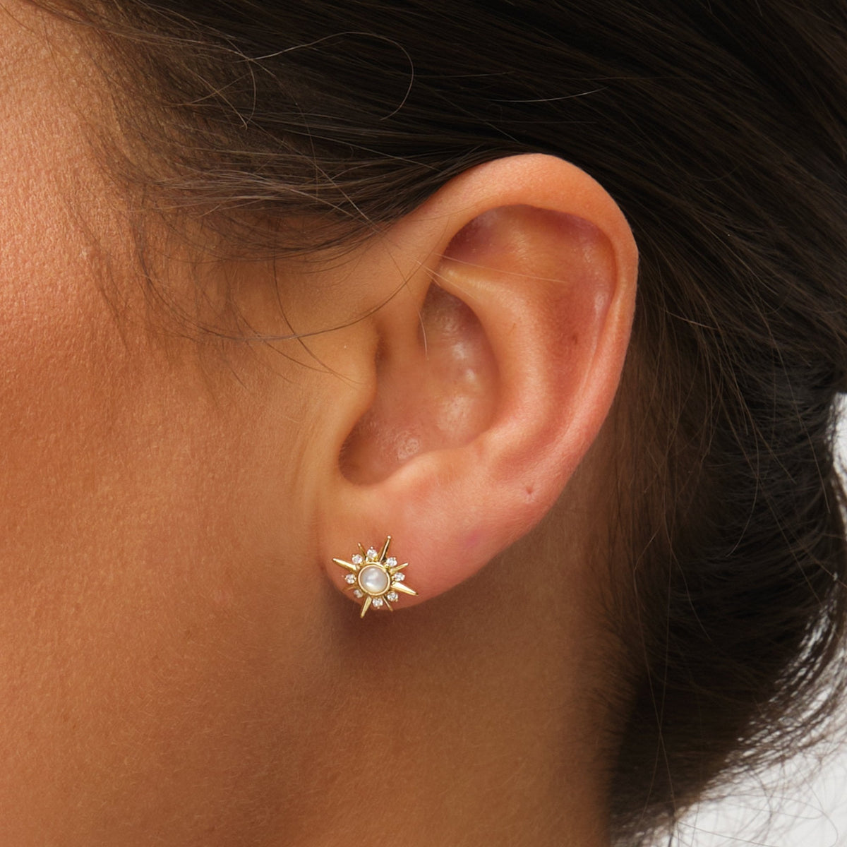 Inicio 14K Gold Plated Cubic Zirconia Star Set - Gift Box