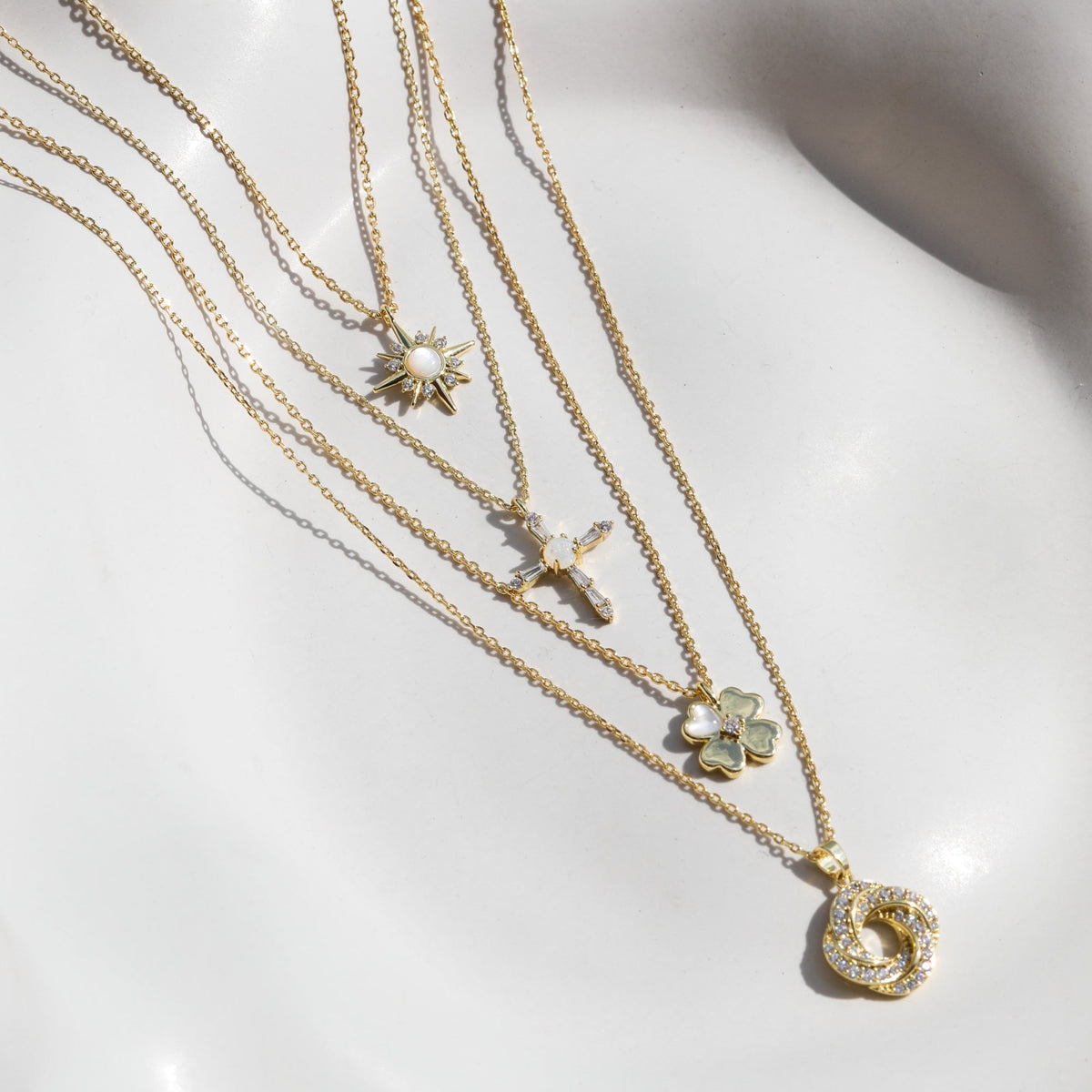 Inicio 14K Gold Plated Cubic Zirconia Star Set - Gift Box