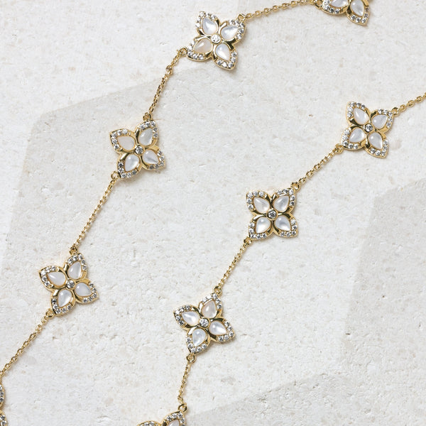 Jon Richard 14ct Gold Plated and Mother of Pearl Clover Necklace