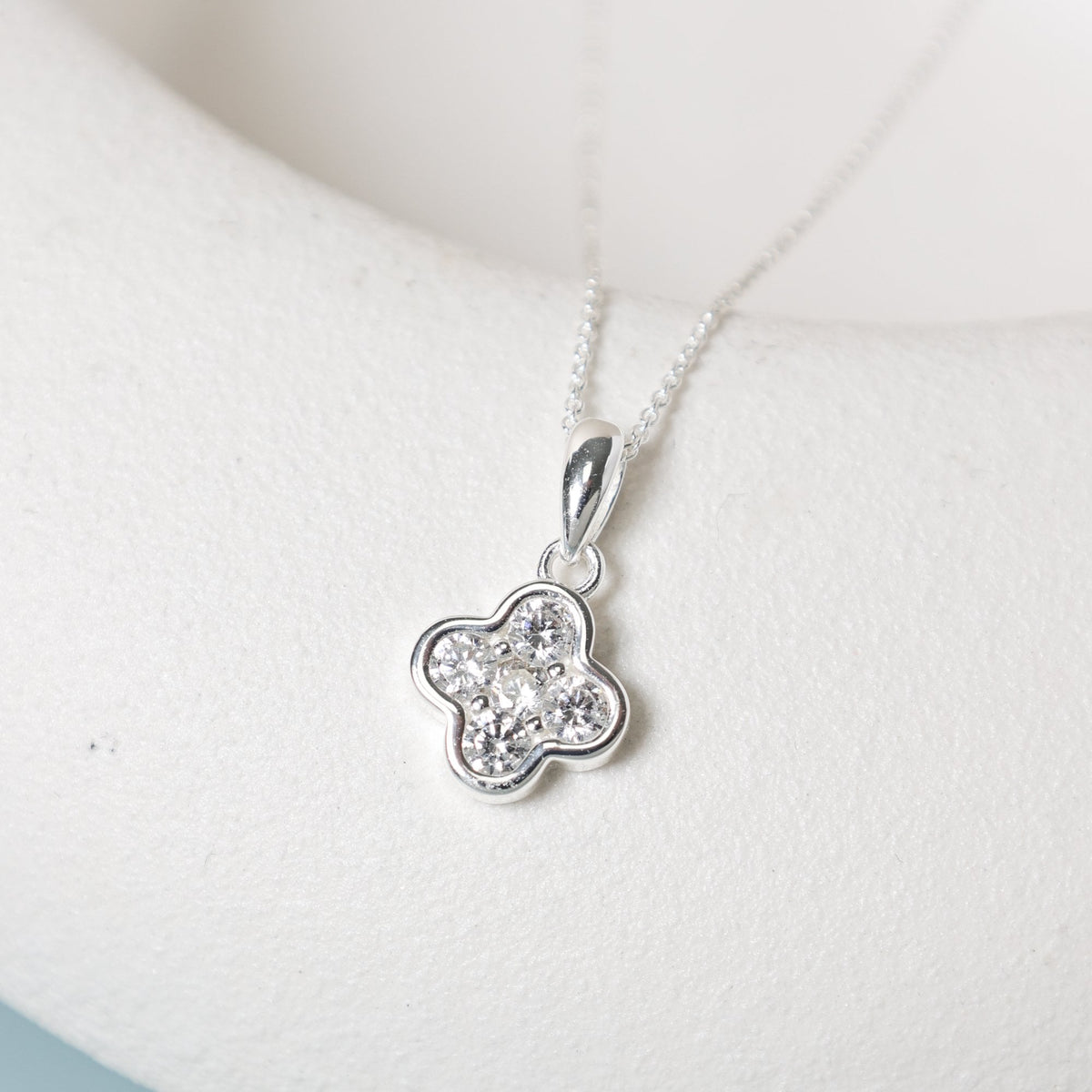 Simply Silver Sterling Silver 925 Cubic Zirconia Clover Pendant