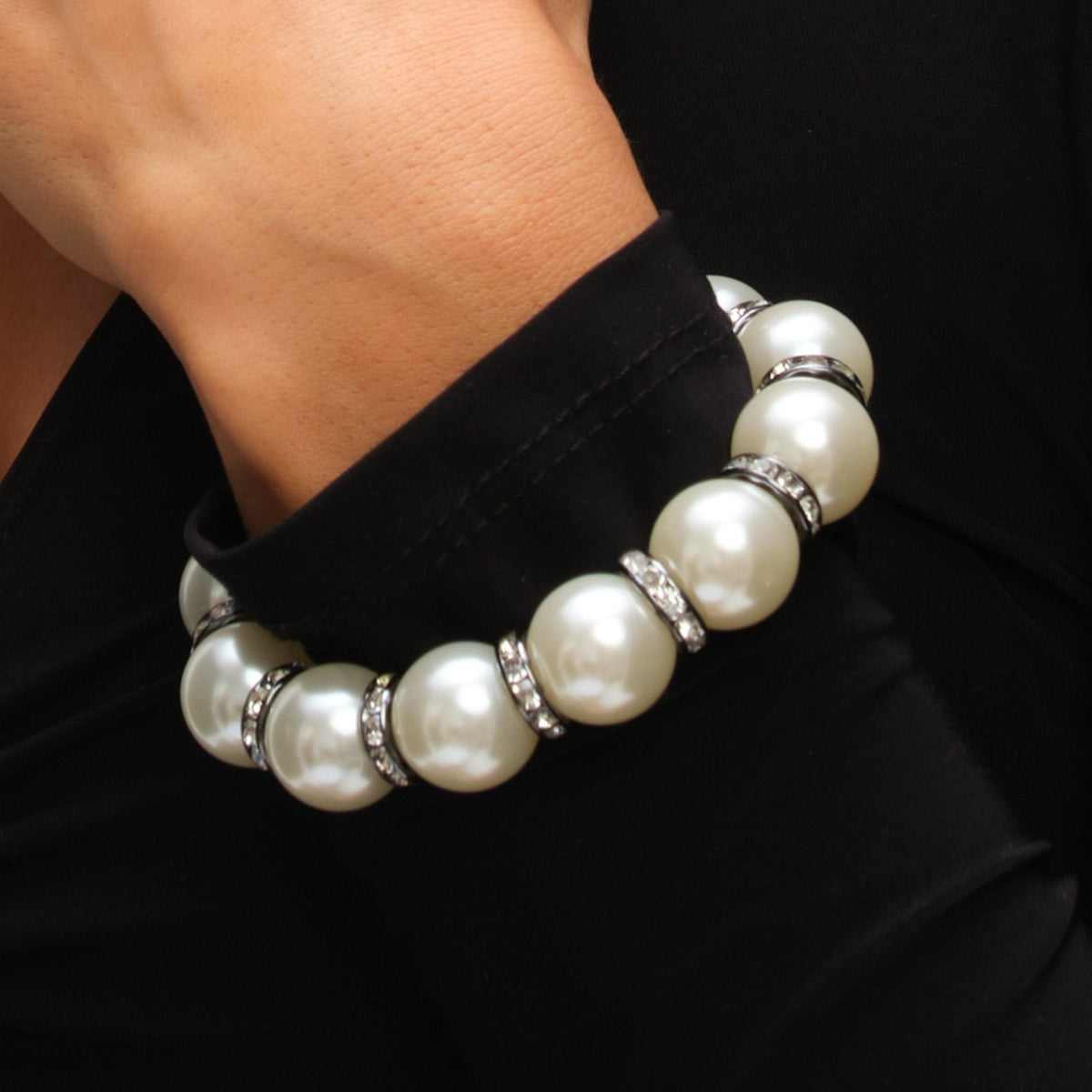 Mood Hematite Crystal & Cream Pearl Beaded Stretch Bracelet