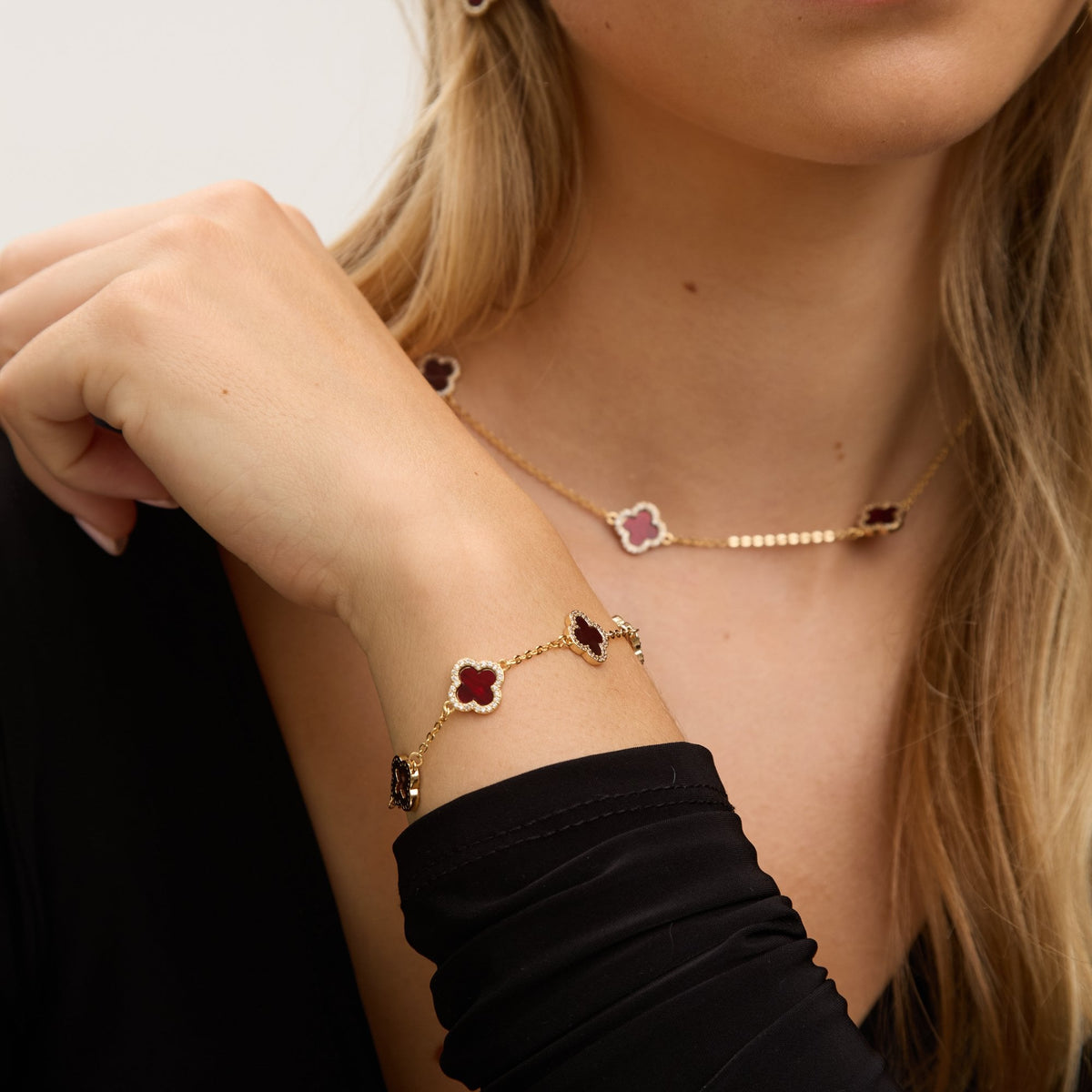 Jon Richard Gold Plated Carnelian Clover Bracelet